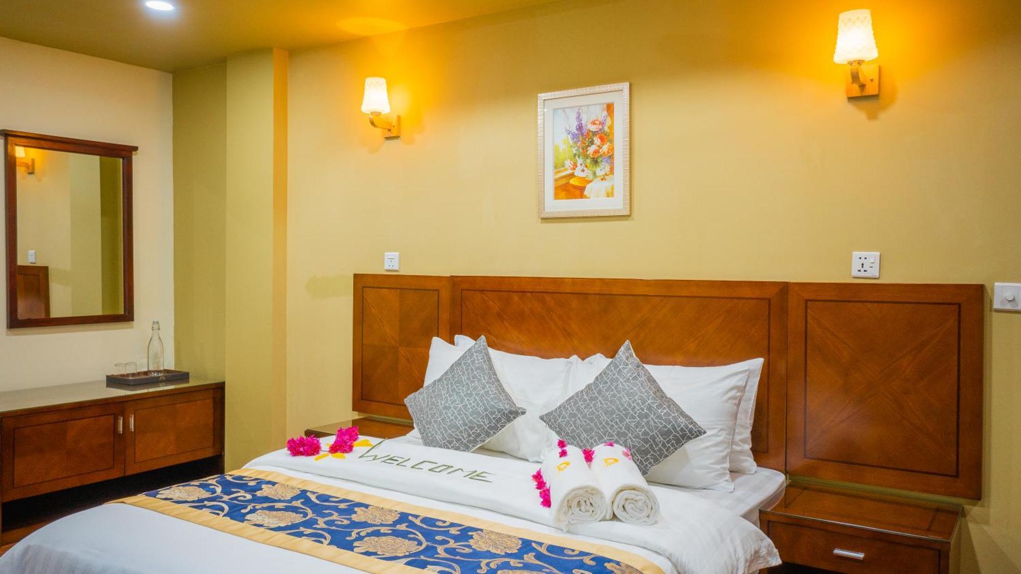 Blue Wave Hotel Maldives- Same Sea, Same Sand Same Sun Like Resorts Kudahuvadhoo Exteriör bild